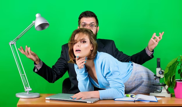 I Benefici di un Mentor Sugar Daddy: Come Avanzare verso il Successo Professionale e Personale per le Sugar Baby Mujer Alumna con profesor mentor